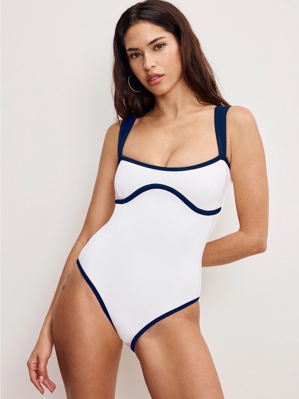 Good America Women's Compression Sweetheart One-Piece Swimsuit